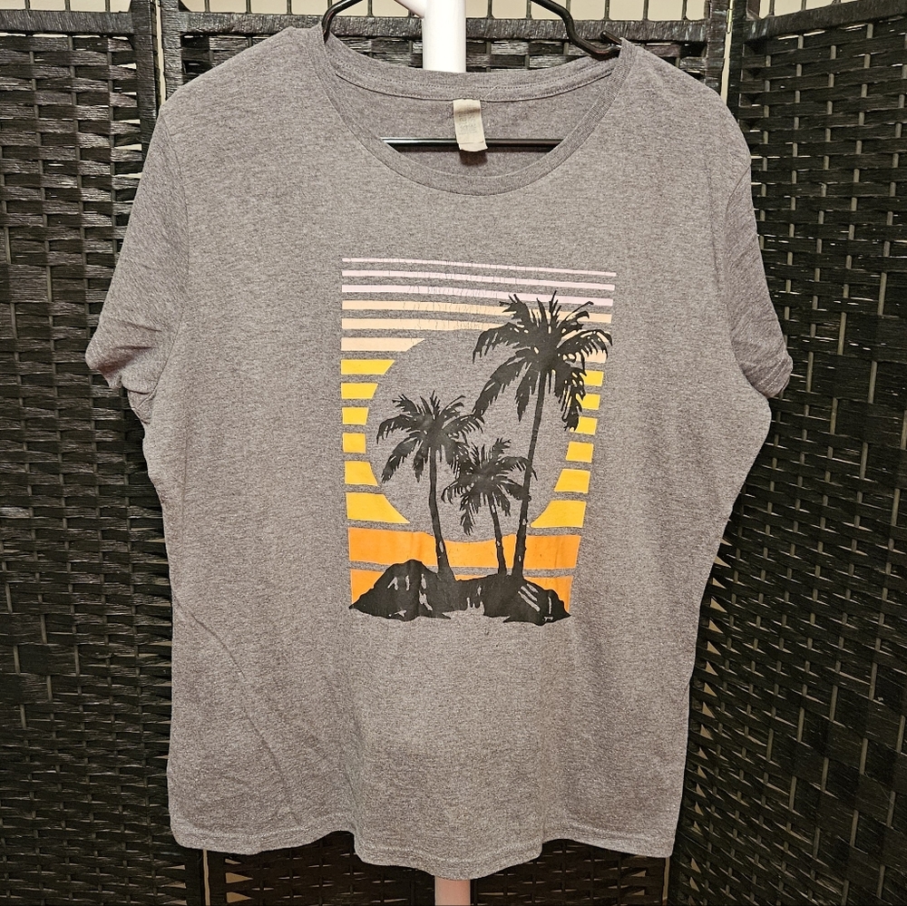 Instant Message Tropical Retro 80s Vacation Style Womens XL Womens Fit Tee